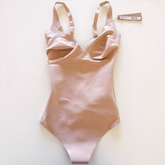 Nwt Skims Body Collection Bodysuit - Picture 1 of 4